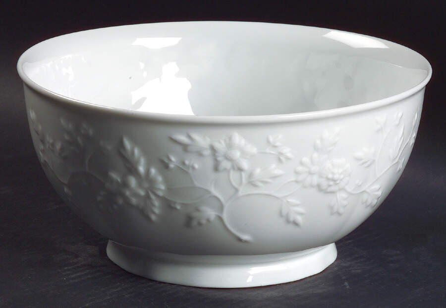 Hawthorne 9" Salad Serving Bowl by Raynaud-1