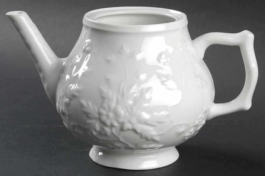 Hawthorne Teapot No Lid by Raynaud-1