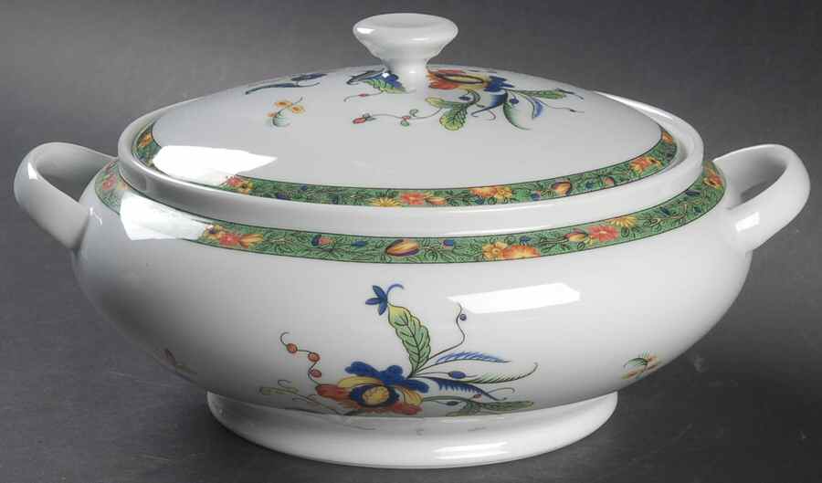 Louviers Round Covered Vegetable by Raynaud-1