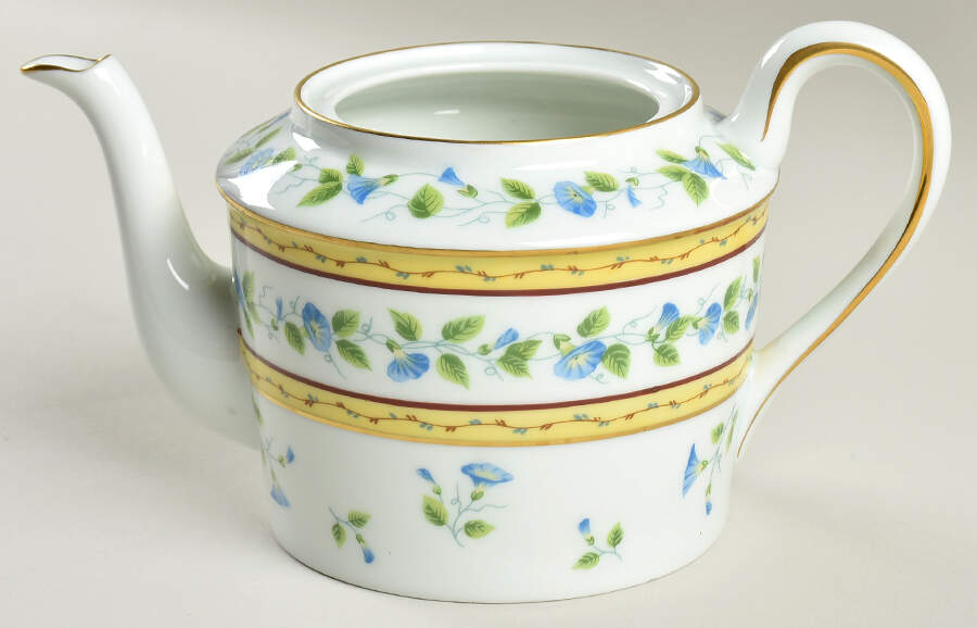 Morning Glory (Spray) Teapot No Lid by Raynaud-1
