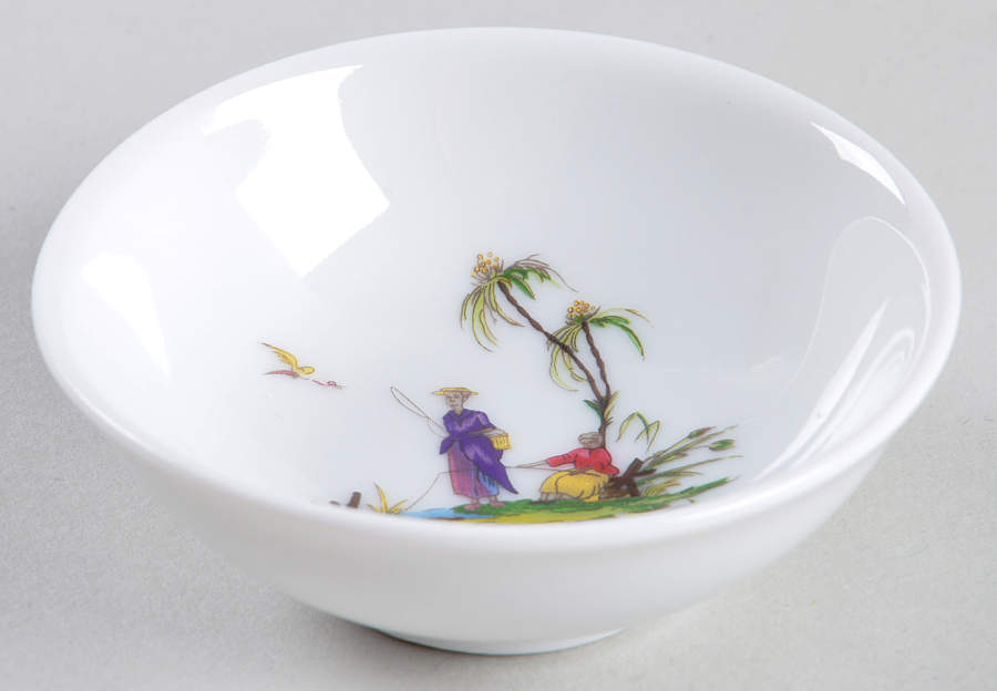 Si Kiang Soja Dish by Raynaud-1