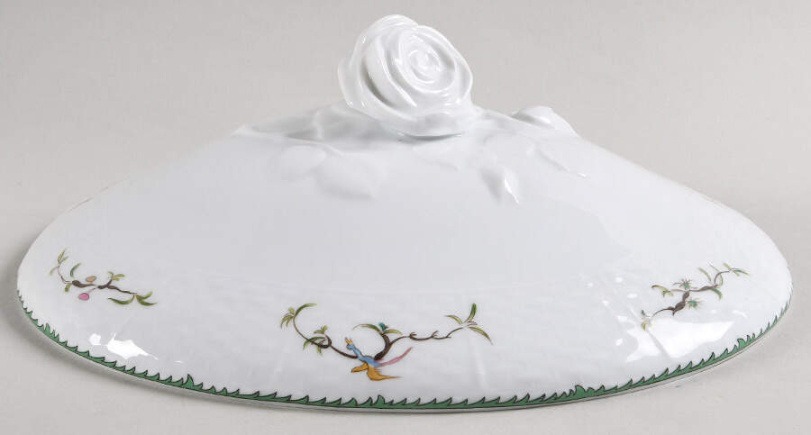 Si Kiang Lid for Tureen by Raynaud-1