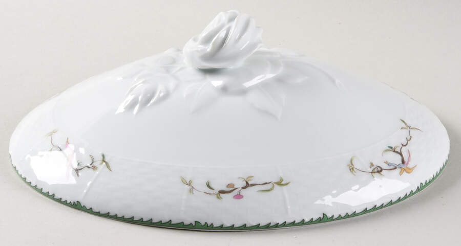 Si Kiang Lid for Tureen by Raynaud-1