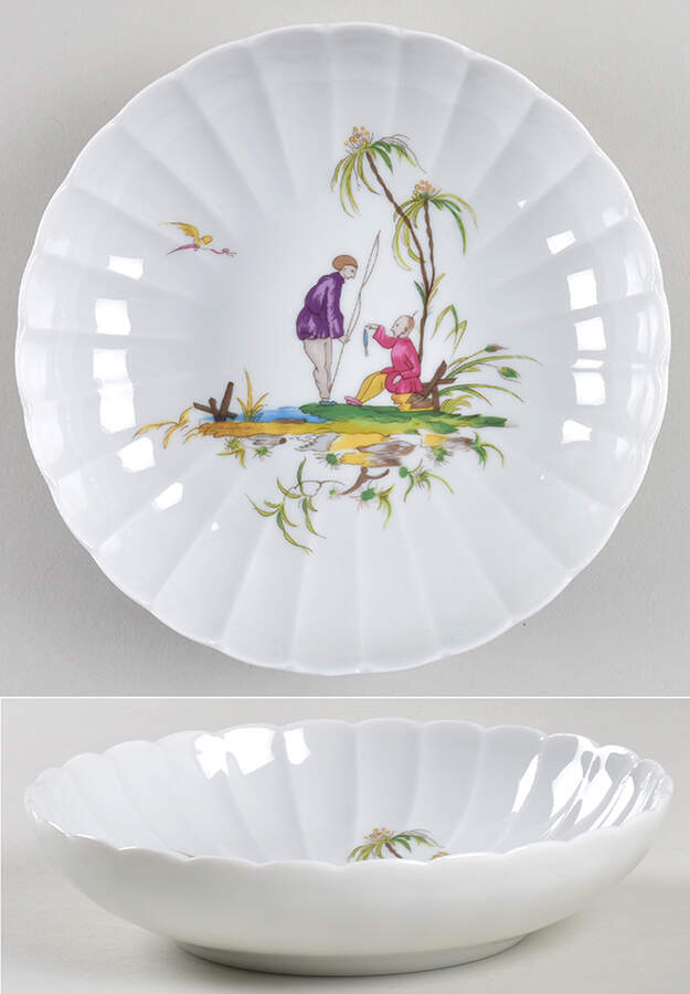 Si Kiang 6" Scalloped Bowl by Raynaud-1