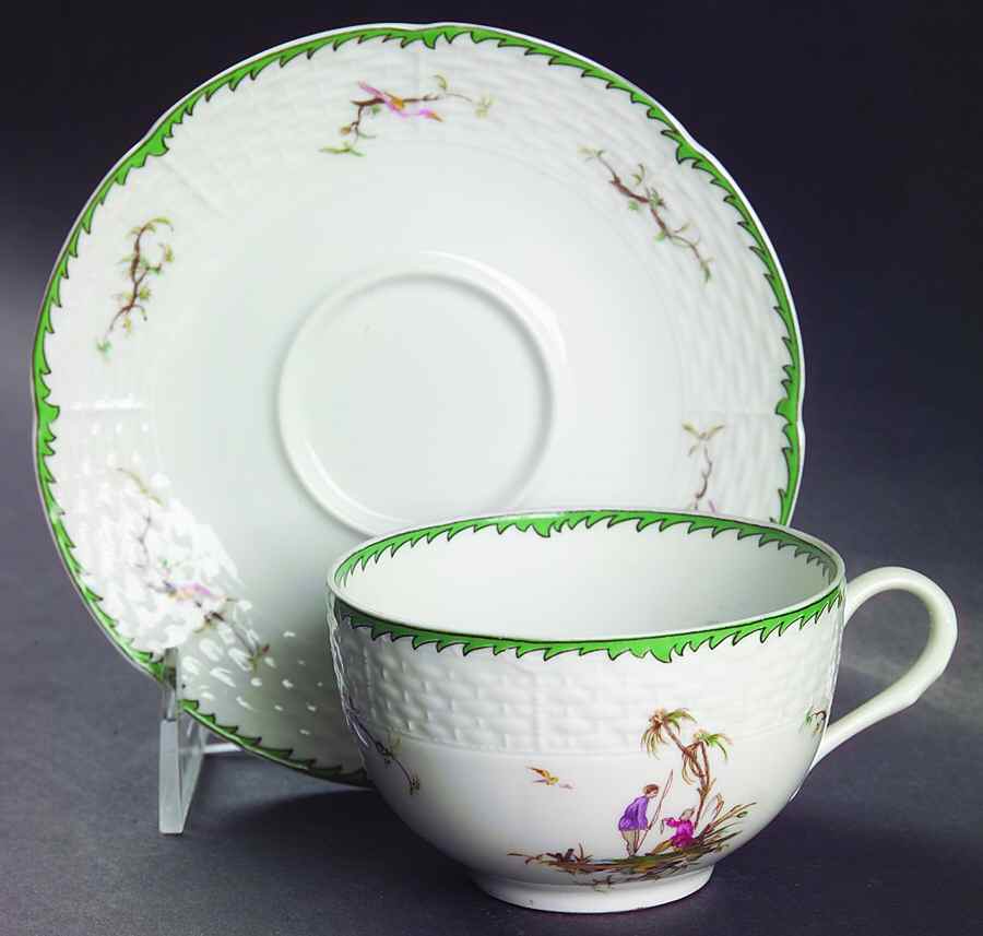 Si Kiang Flat Cup & Saucer Set by Raynaud-1