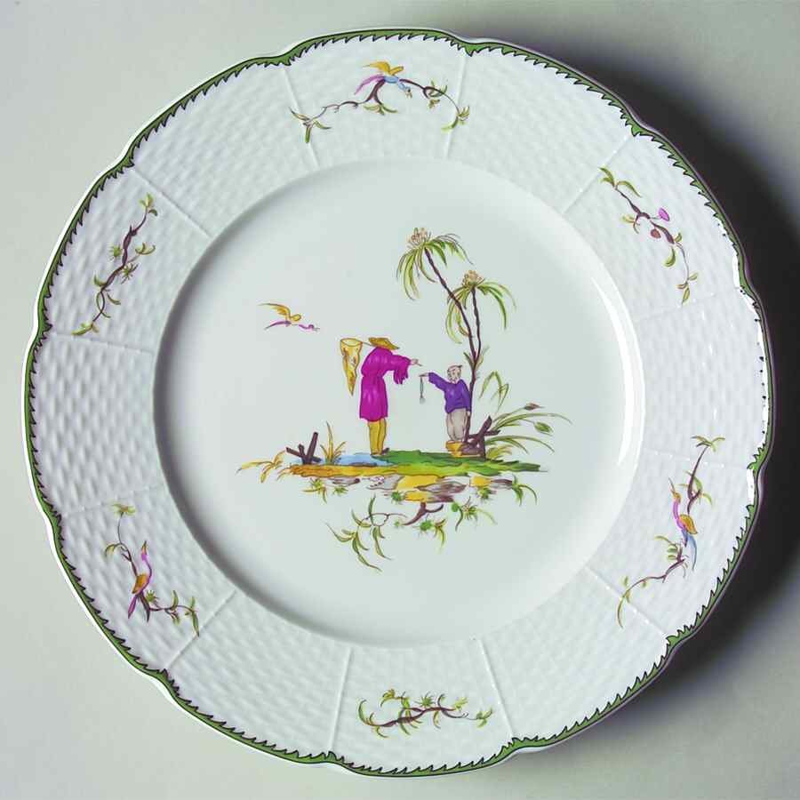 Si Kiang Dinner Plate by Raynaud-1