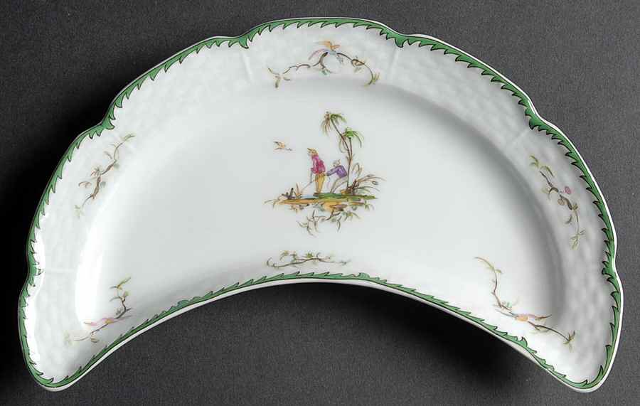 Si Kiang Crescent Salad Plate by Raynaud-1
