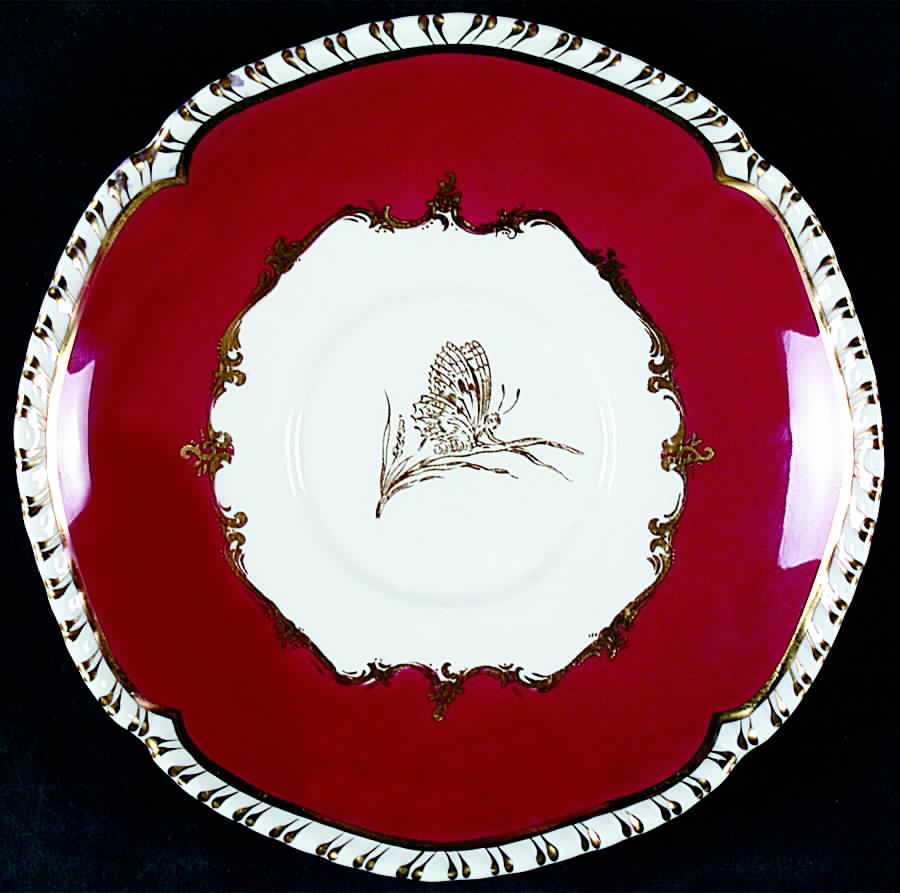 Z2015r Saucer by Royal Worcester-1