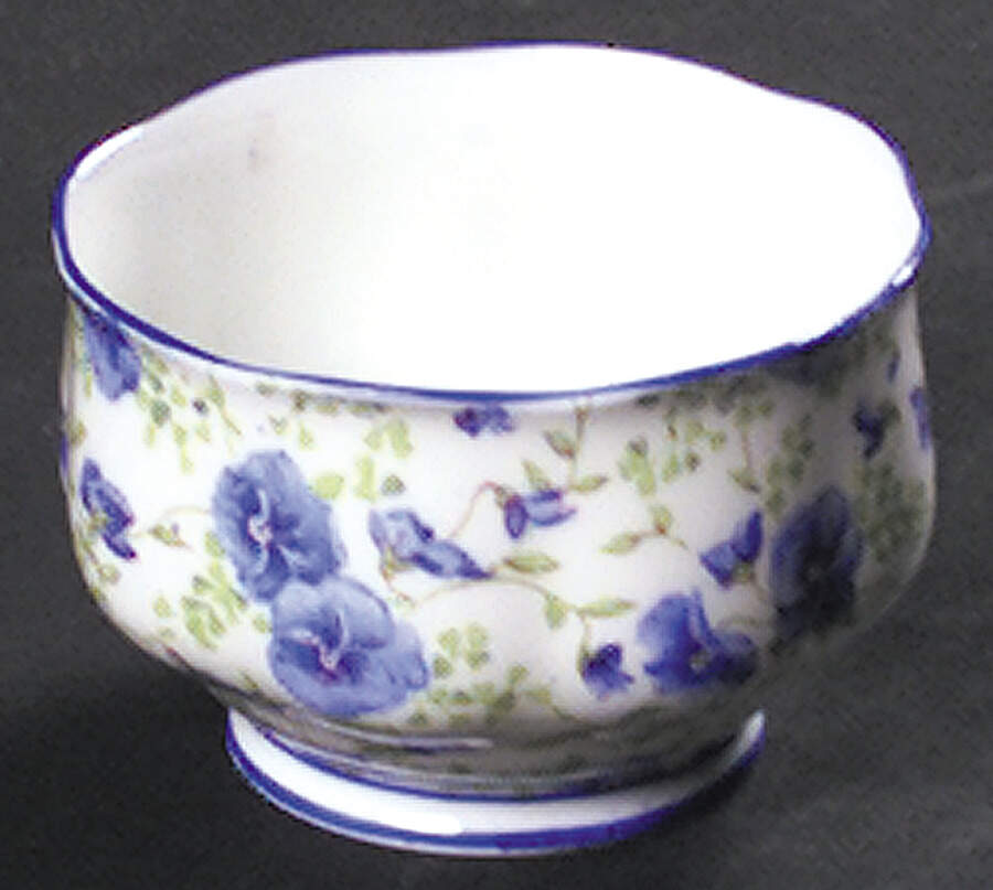 ROA18B (Blue Trim) Open Sugar Bowl by Royal Albert-1