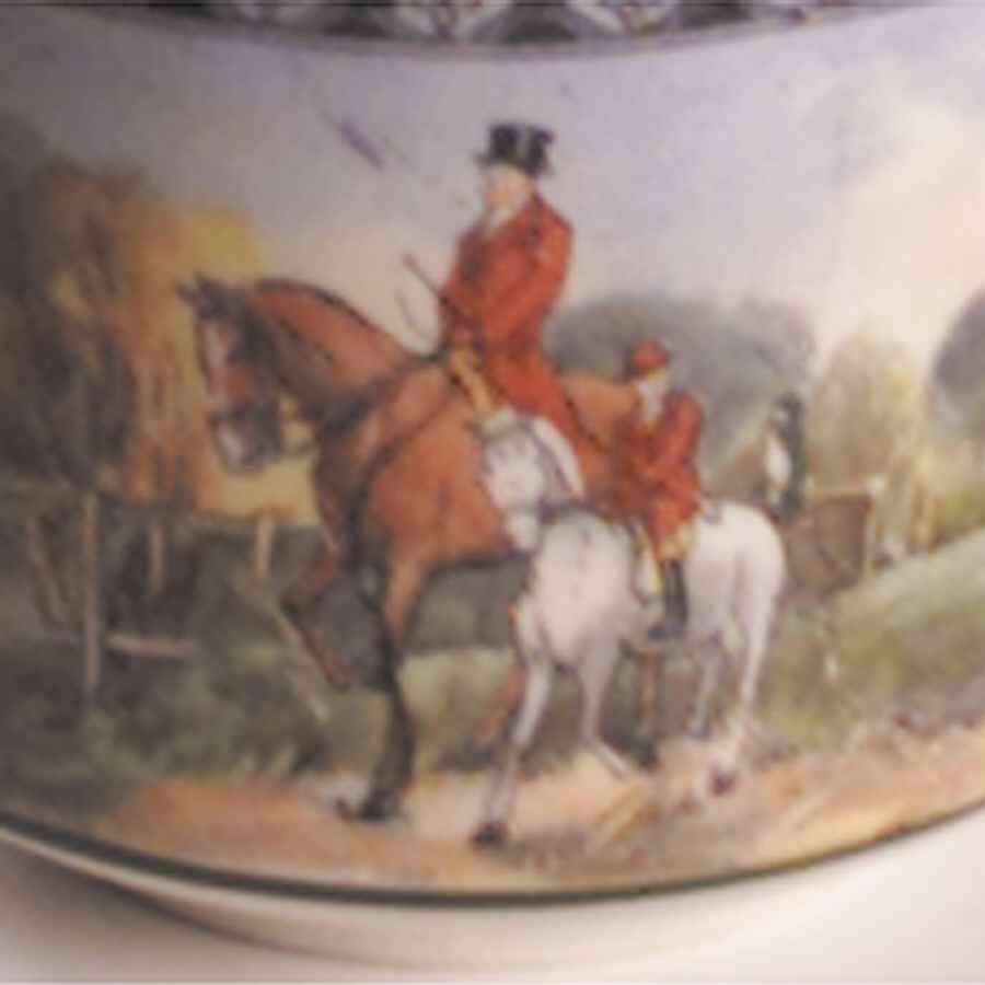 Quorn Hunt Flat Cup by Royal Doulton-1