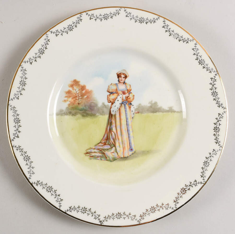 Shakespeare Series G (Earthenware) Dinner Plate by Royal Doulton-1