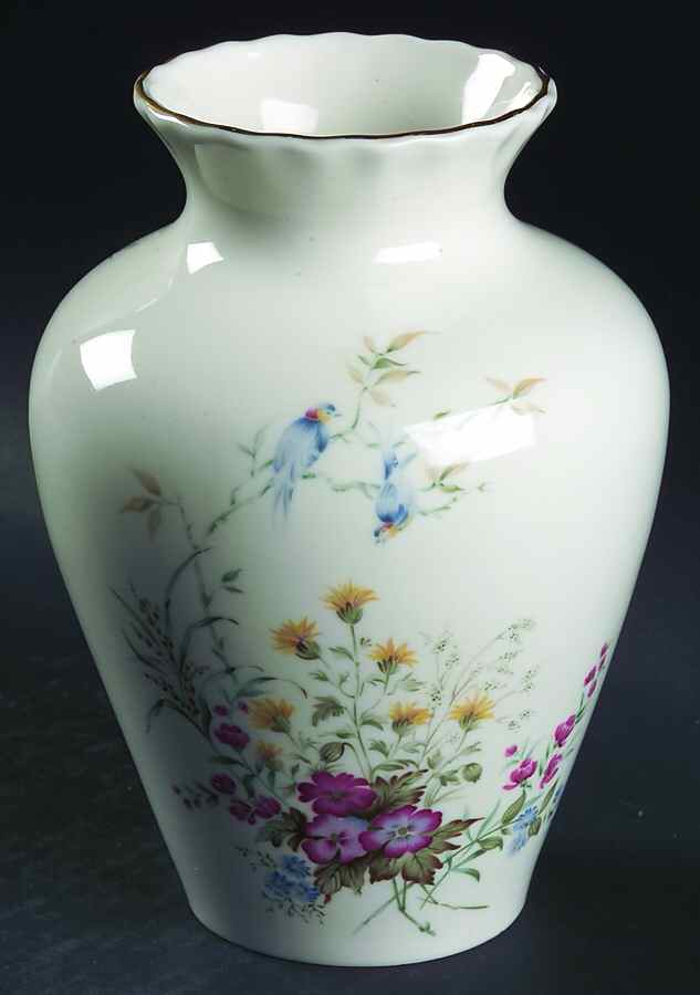ROK26 7" Vase by Royal Kent (England)-1
