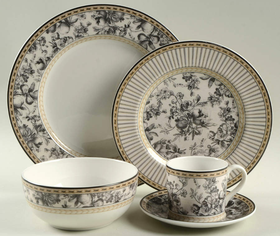 Provence Noir 40 Piece Estate Set by Royal Doulton-1