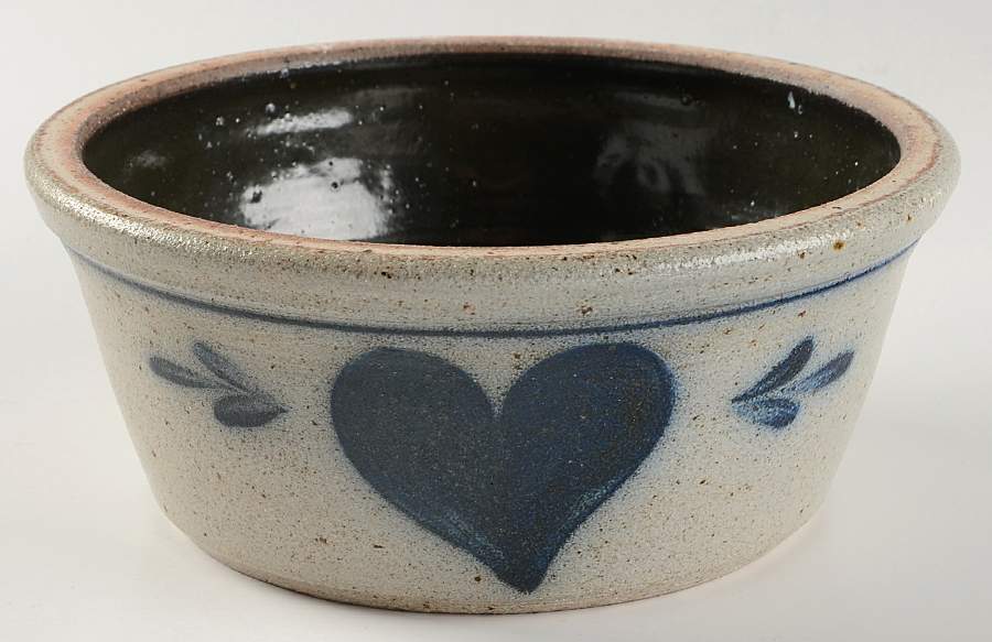 Heart 8" Round Baker by Rowe Pottery-1