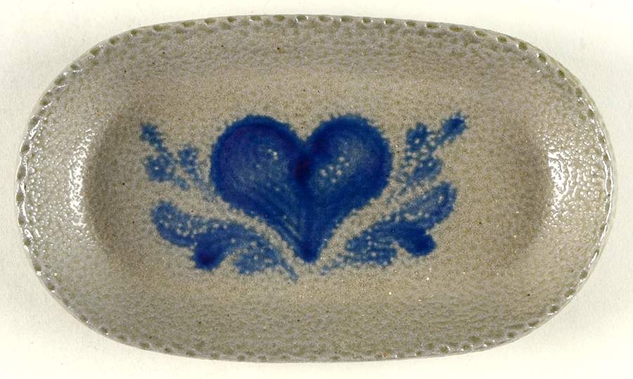 Heart 7" Oval Tray by Rowe Pottery-1