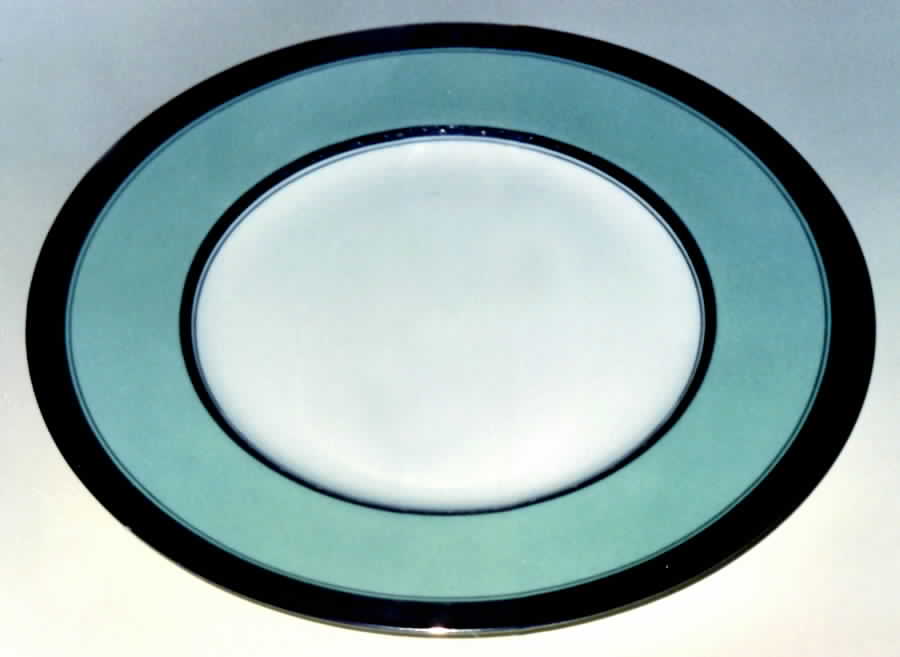 Z1315 Dinner Plate by Royal Worcester-1