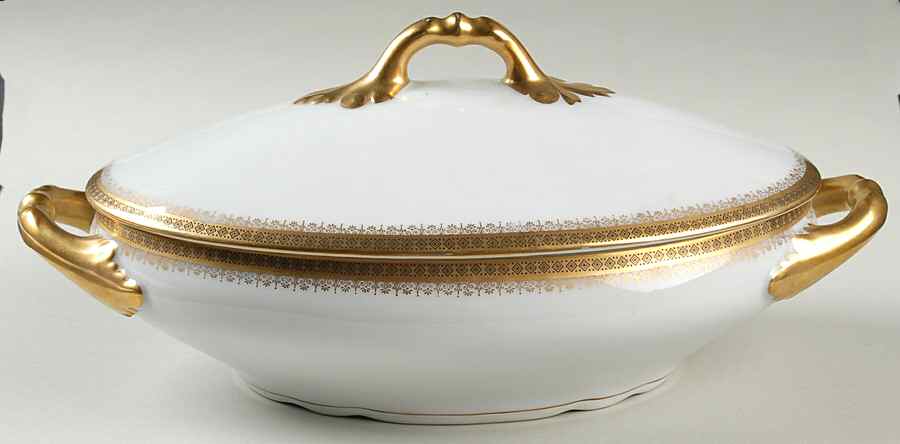 RSC39 Oval Covered Vegetable by Royal Schwarzburg-1