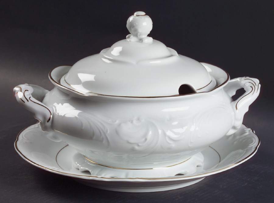 RKT17 Tureen & Lid w/Underplate by Royal Kent (Poland)-1