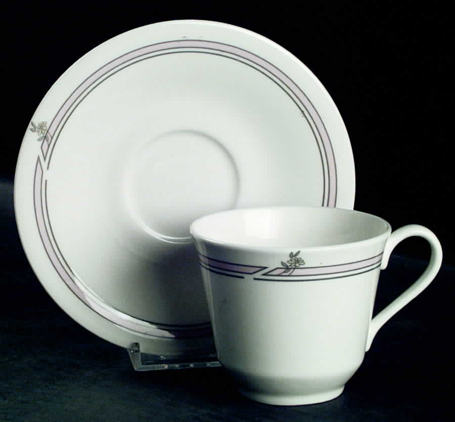 RD135 Flat Cup & Saucer Set by Royal Doulton-1