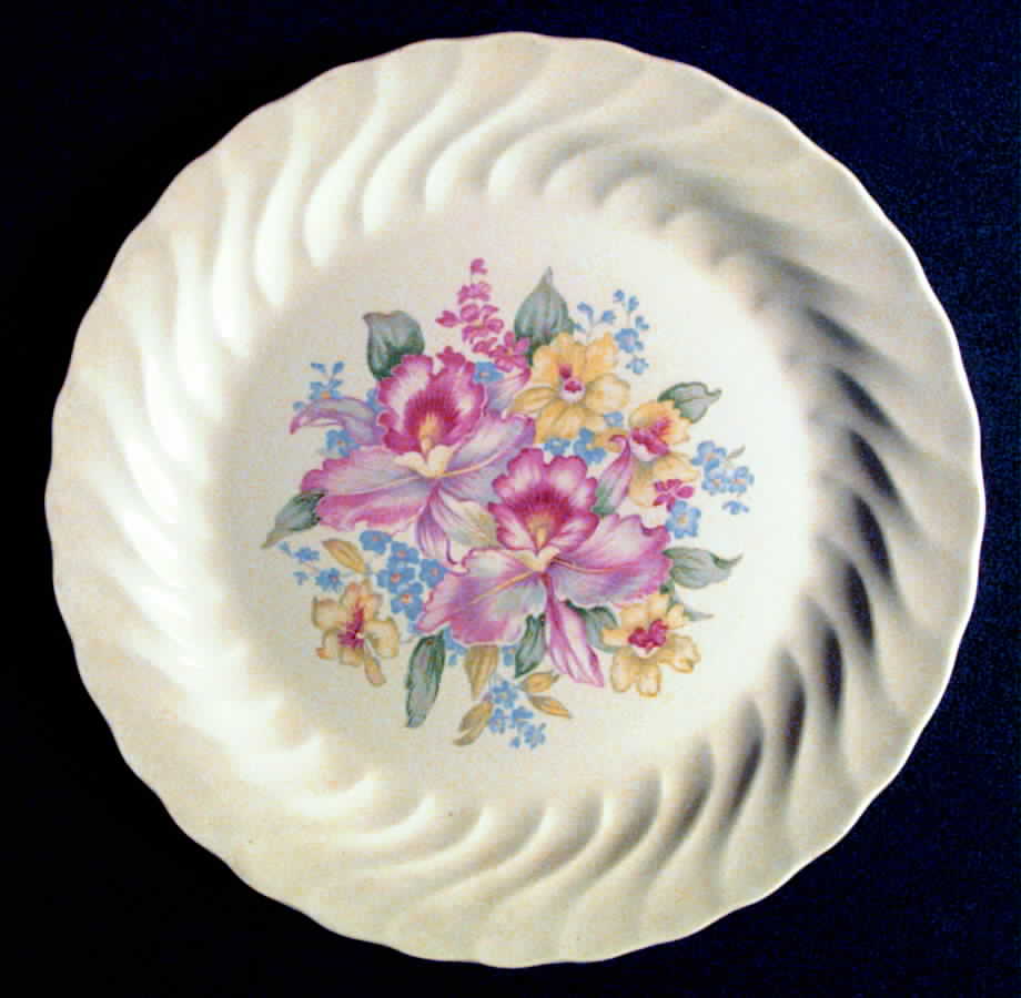 Orchid (Swirled) Dinner Plate by Royal (USA)-1