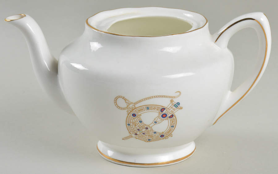 Tara Brooch (Scalloped) Small Teapot No Lid by Royal Tara-1