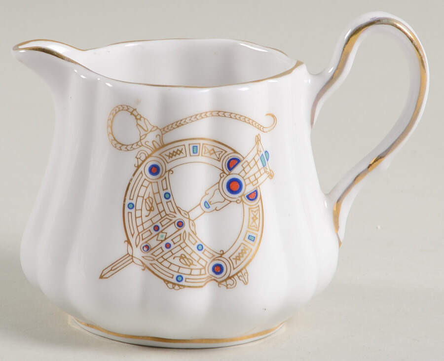 Tara Brooch (Scalloped) Mini Creamer by Royal Tara-1