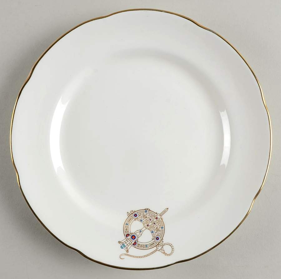 Tara Brooch (Scalloped) Salad Plate by Royal Tara-1