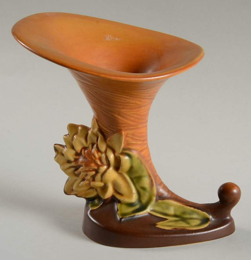 Water Lily Brown 6" Cornucopia by Roseville-1