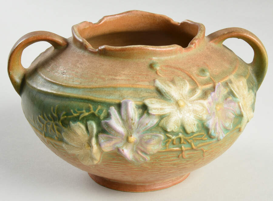 Cosmos Brown 4" Rose Bowl by Roseville-1