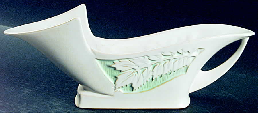 Silhouette White Centerpiece/Console Bowl by Roseville-1