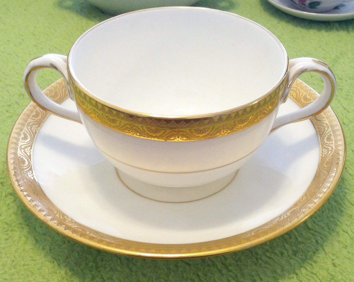 L6962 Flat Bouillon Cup & Saucer by Royal Cauldon-1