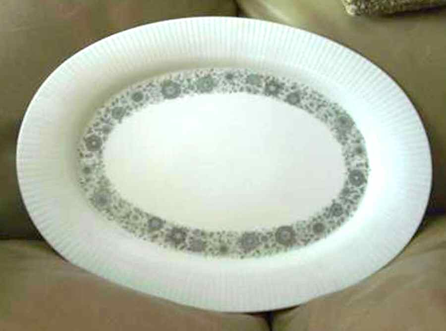 R1207 13" Oval Serving Platter by Rosenthal - Continental-1
