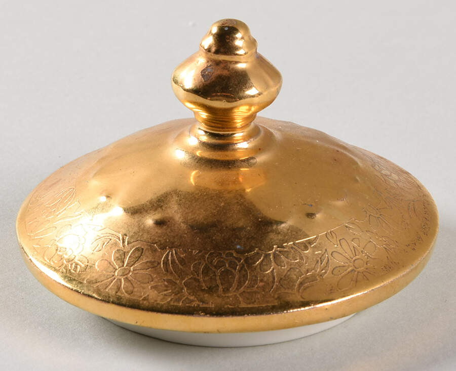 RYL180 Lid for Sugar Bowl by Royal (USA)-1