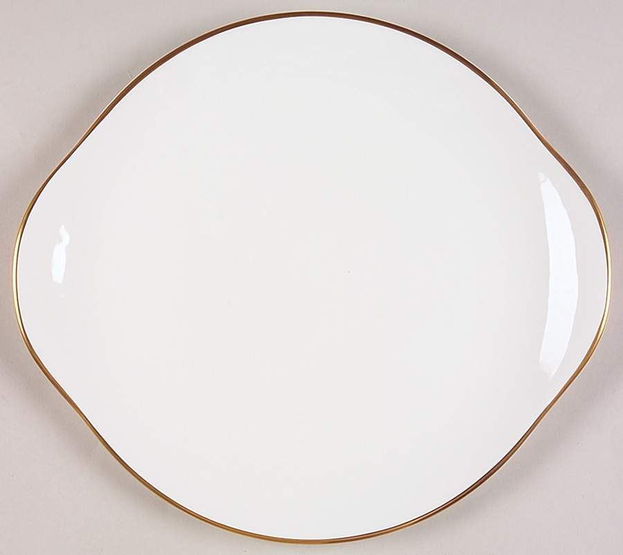 Alice (Classic Shape) Handled Cake Plate by Royal Doulton-1