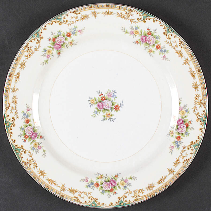 REM9 Dinner Plate by Rembrandt-1