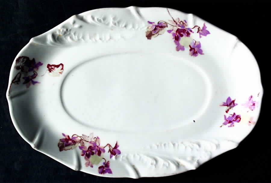 5675 Underplate for Gravy Boat by M Redon-1
