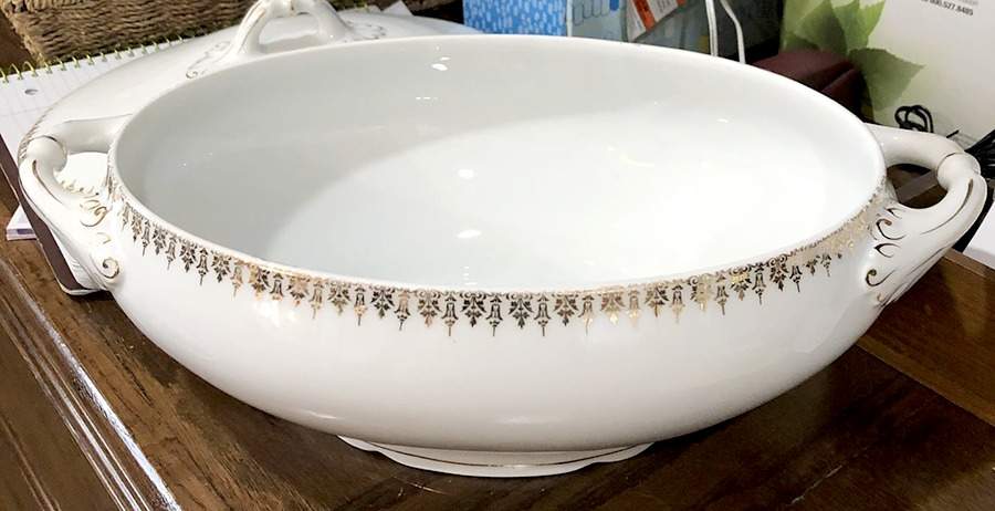 RSC42 Tureen No Lid by Royal Schwarzburg-1