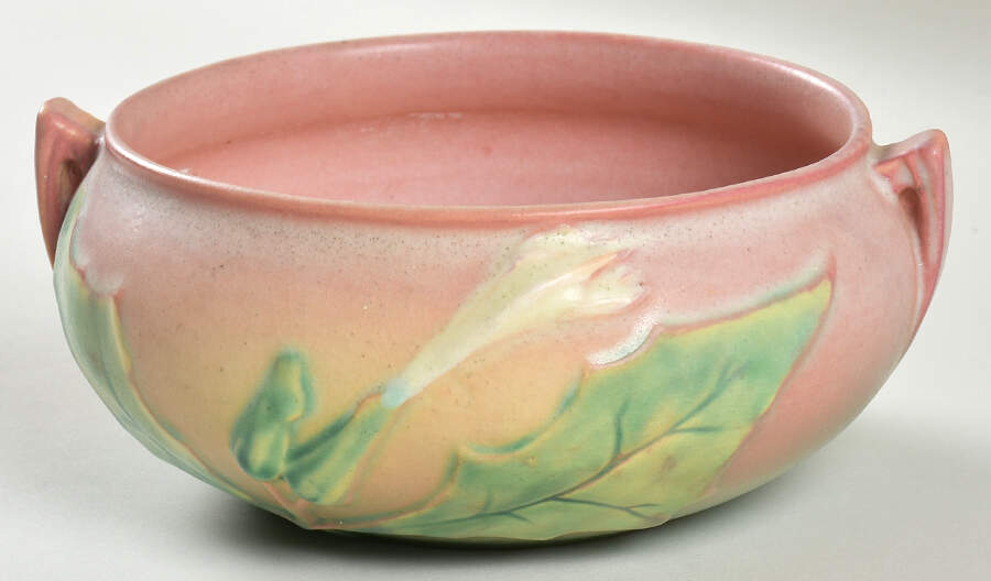Thornapple Pink 5" Jardiniere by Roseville-1