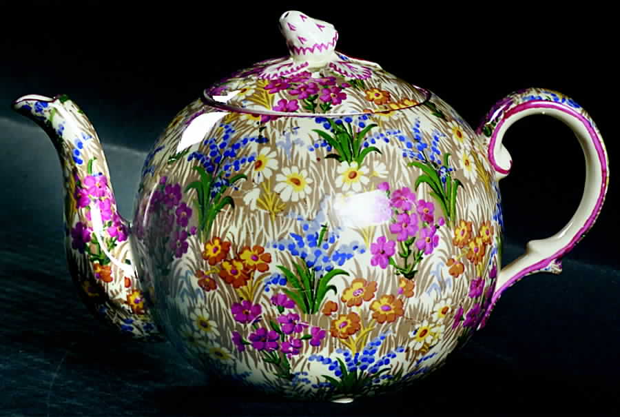 Marguerite (Burgundy Trim) Elite Tea Pot & Lid by Royal Winton-1