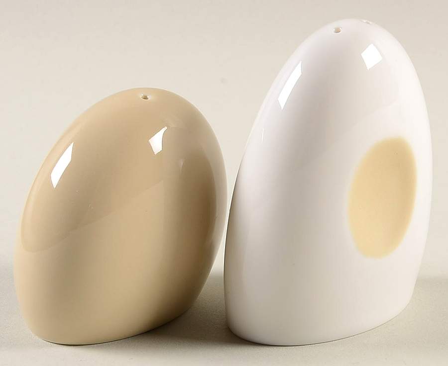 Touch Two Sand Salt & Pepper Set by Royal Doulton-1
