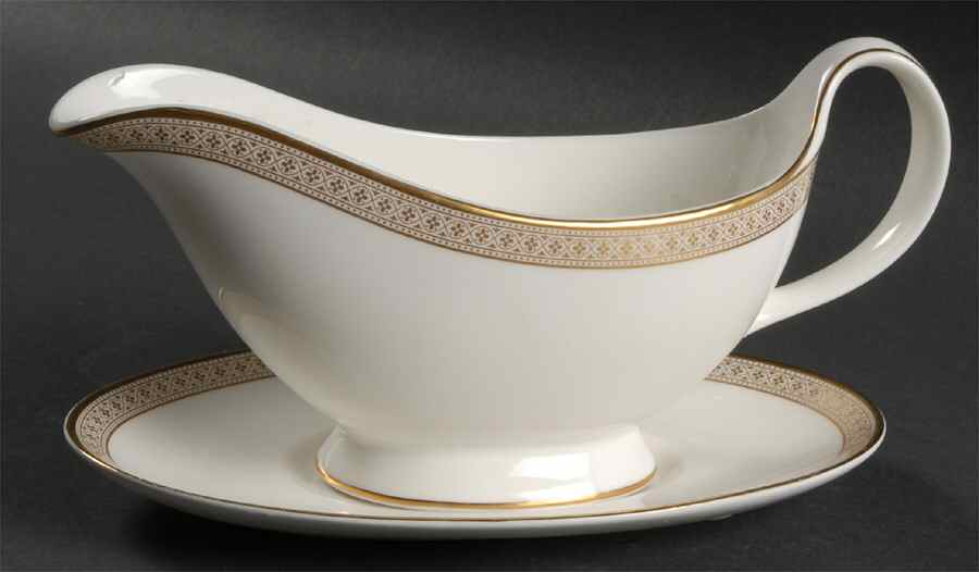 Piper Gravy Boat & Underplate by Royal Doulton-1