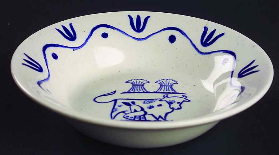 American Provincial Fruit/Dessert (Sauce) Bowl by Royal (USA)-1