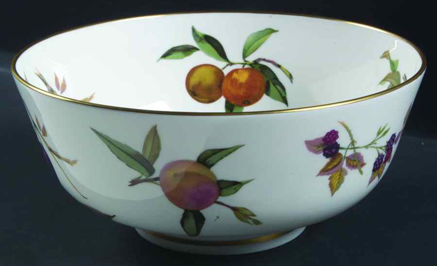 Arden 10" Large Salad Serving Bowl by Royal Worcester-1