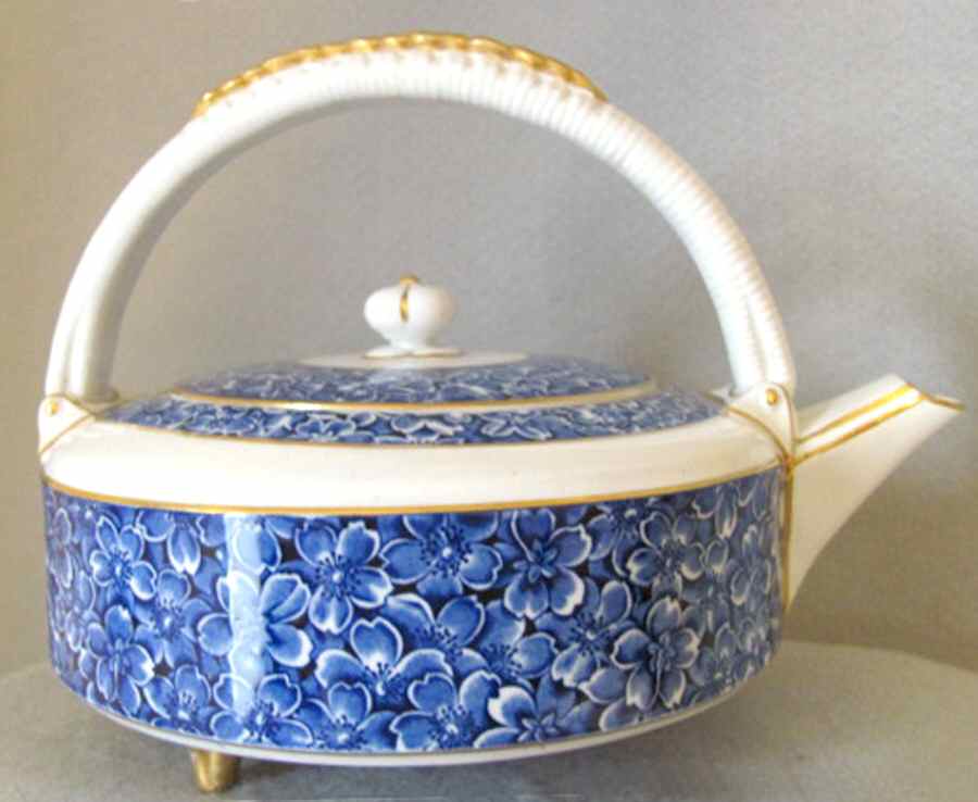 B443 Teapot & Lid by Royal Worcester-1