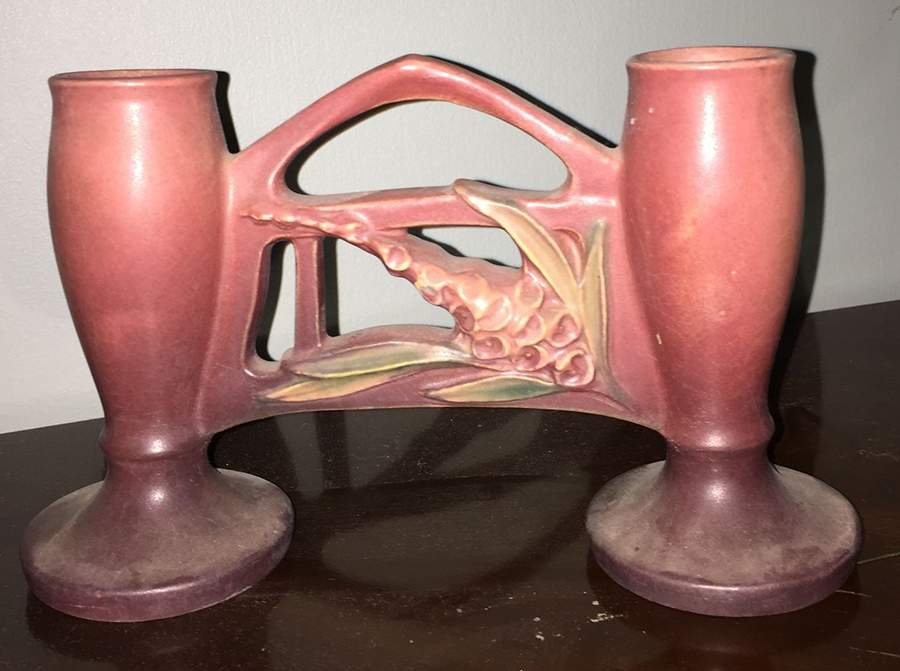 Foxglove Red (Rose Pink) 4" Gate Vase (Double Bud) by Roseville-1