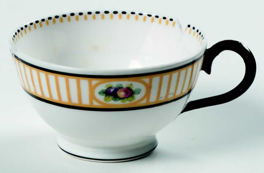 G9309 Snack Cup by Royal Doulton-1