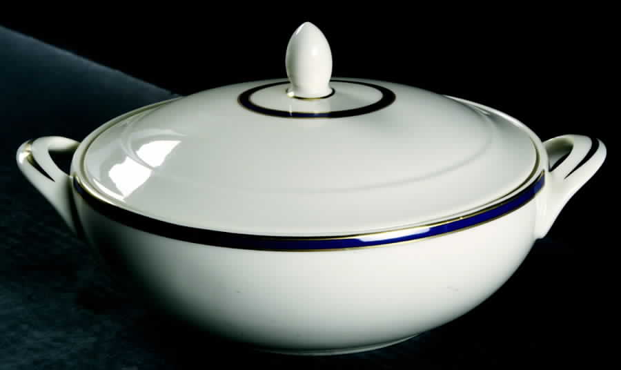 Cambridge Blue Oval Covered Vegetable by Royal Doulton-1