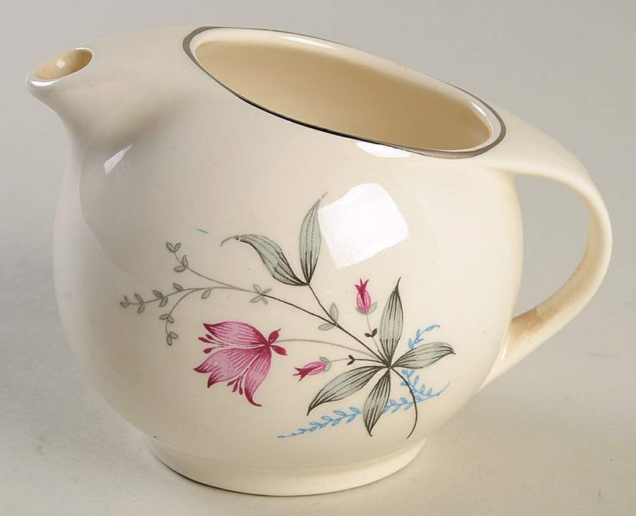Fern Valley (Platinum) Creamer by Royal Monarch-1