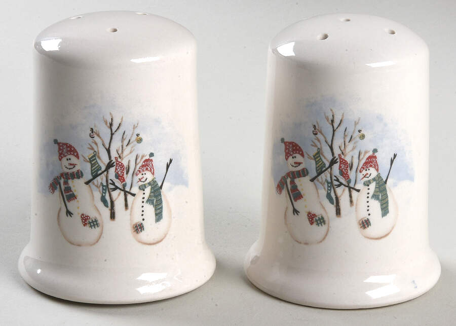 RN2 Salt & Pepper Set by Royal Seasons-1