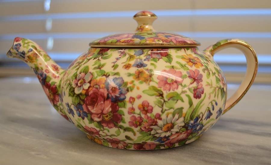 Summertime (Bone, Pre 1960) Mini Teapot & Lid by Royal Winton-1